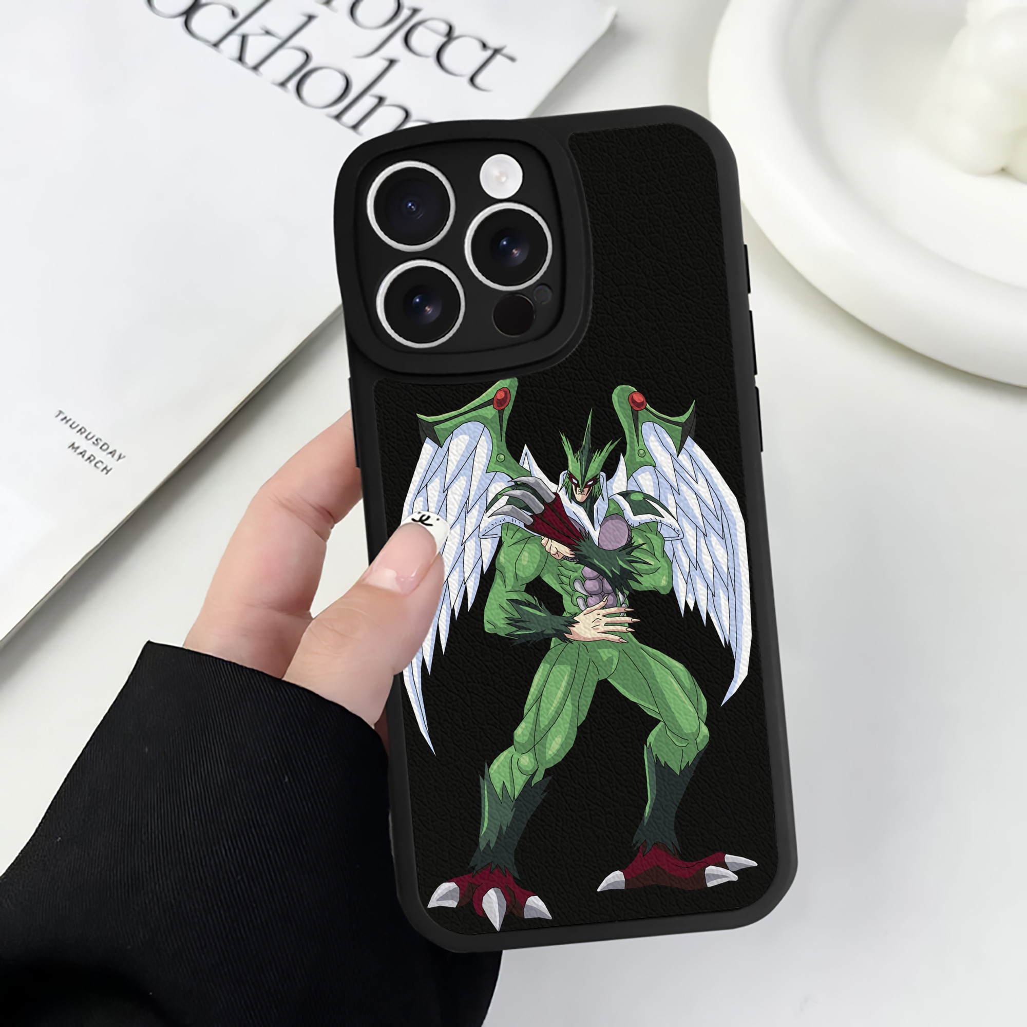 遊☆戯☆王 Yu-Gi-Oh! 【iPhone 16シリーズ対応】シリコンスマホケース（レザー調） 材質：シリコン